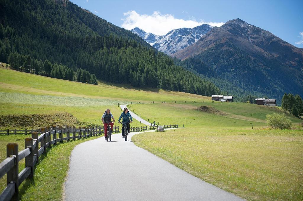 Hotel Amerikan Livigno Luaran gambar