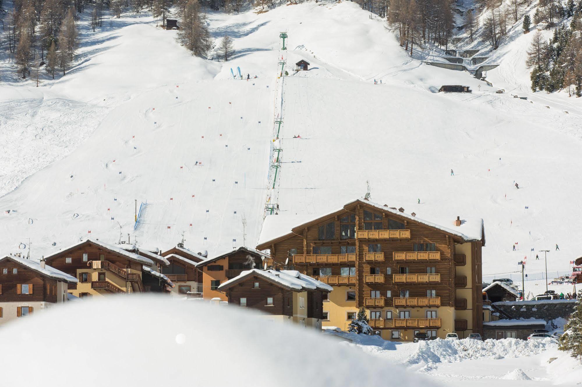 Hotel Amerikan Livigno Luaran gambar